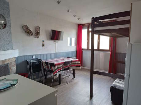 APPARTEMENT DANS RESIDENCE ARMAZAN