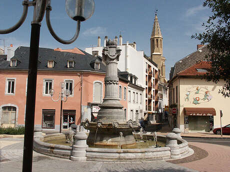 LA FONTAINE MONTAUT