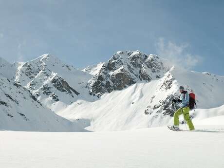 PYRENEES TREKKING
