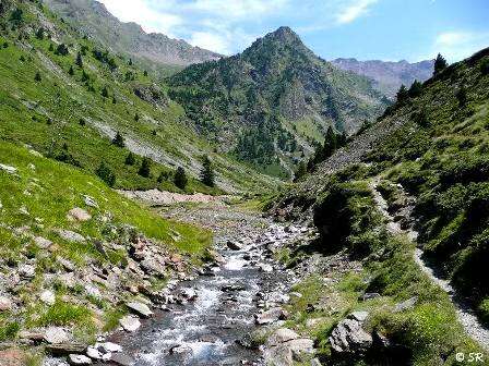 LES GRANGES DU MOUDANG