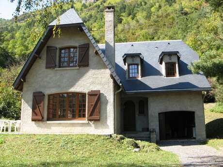 MAISON HOUS D'ARROU