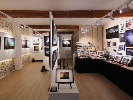 GALERIE PYRENEOS