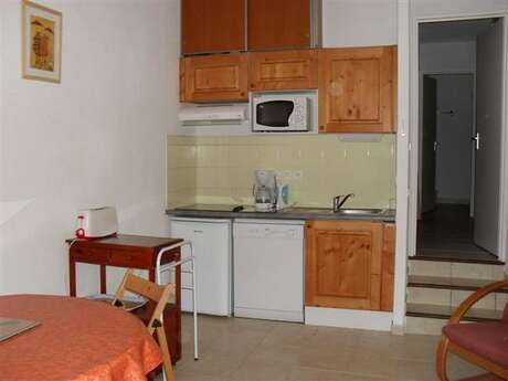 APPARTEMENT DANS RESIDENCE