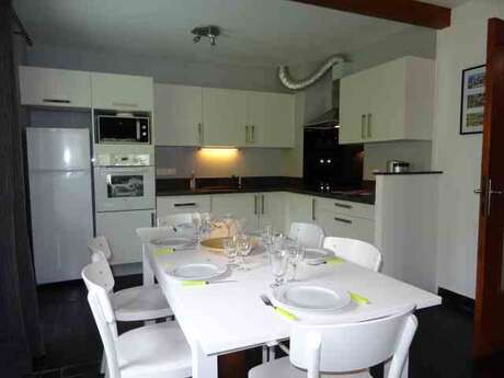 APPARTEMENT DANS RESIDENCE LA NESTE