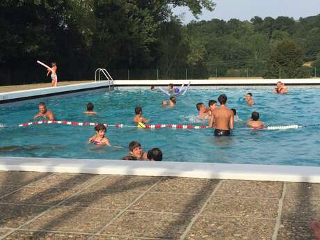 PISCINE EN PLEIN AIR DE MADIRAN