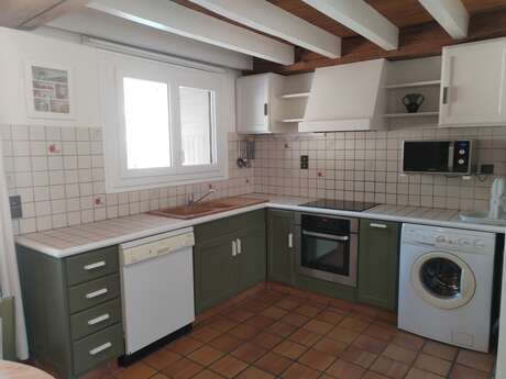 APPARTEMENT DANS MAISON BARZUN (N°3)