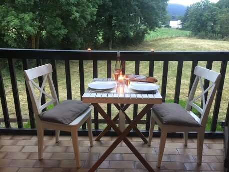 APPARTEMENT DANS RESIDENCE PRE DE GUIGNAN