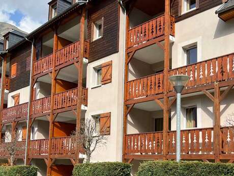 APPARTEMENT DANS RESIDENCE