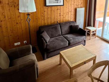 APPARTEMENT DANS RESIDENCE