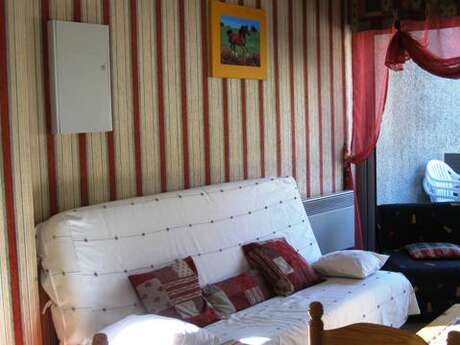 APPARTEMENT DANS RÉSIDENCE HAMEAU DES THERMES I
