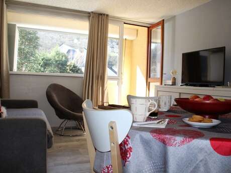 APPARTEMENT DANS RESIDENCE BEL AURE