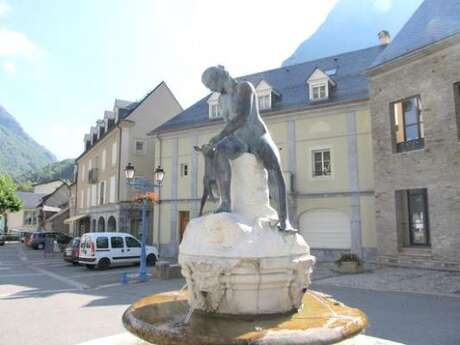 FONTAINE LA BERGÈRE