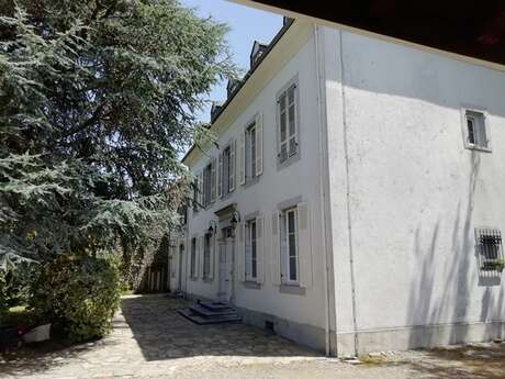 AU CLOS DES SONGES