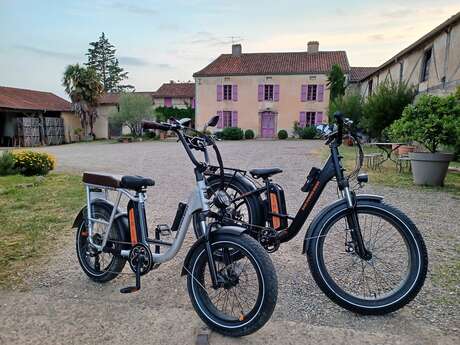 LOCATION DE VÉLOS À ASSISTANCE ÉLECTRIQUE AU DOMAINE DU MOULIE