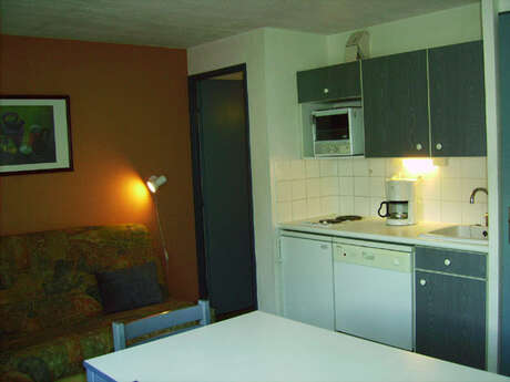 APPARTEMENT DANS RESIDENCE CLOS MIRABELLE