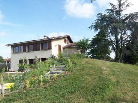 GITE PYRENEES LOISIRS