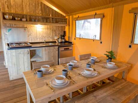 LA PARENTHESE SAINT-ESSELIN - LODGE 8 PERSONNES