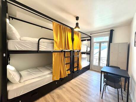 LOURDES BACKPACKERS