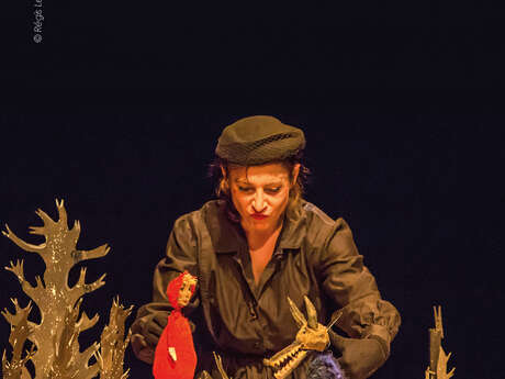 Théâtre de marionnettes "Le presque Petit Chaperon Rouge"