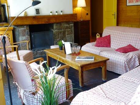 APPARTEMENT DANS RESIDENCE LA NESTE