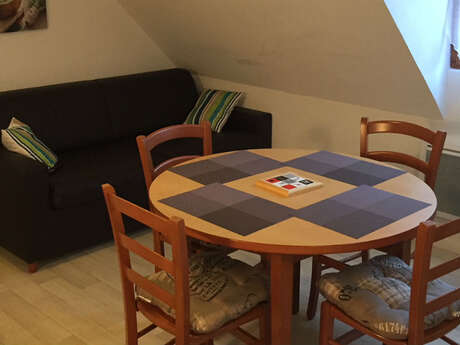APPARTEMENT DANS RÉSIDENCE