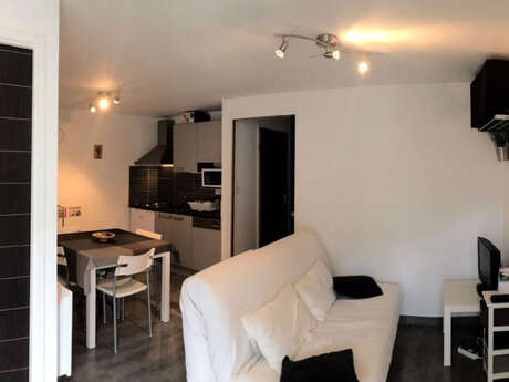 APPARTEMENT DANS RESIDENCE