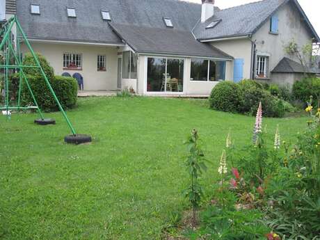 MAISON 2 NIVEAUX GRANDE CAPACITE