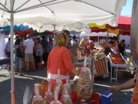MARCHÉ CAPVERN