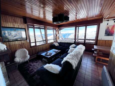 CHALET DANS RÉSIDENCE VILLAGE DES CHALETS 138