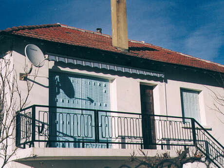 APPARTEMENT A L'ETAGE DE LA MAISON DU PROPRIETAIRE