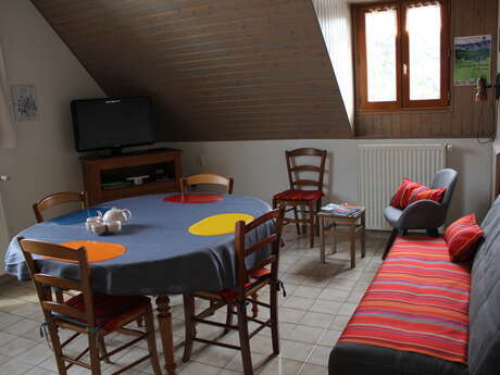 APPARTEMENT DANS MAISON MUNIA