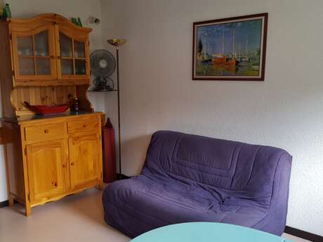 APPARTEMENT DANS RESIDENCE