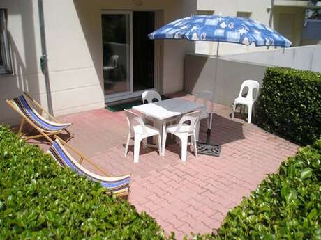 APPARTEMENT DANS RESIDENCE