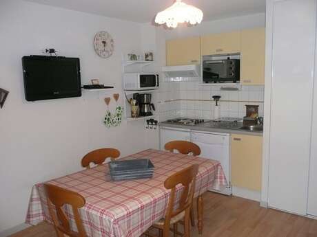 APPARTEMENT TRÈS BIEN AGENCÉ