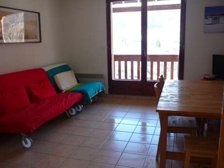 APPARTEMENT DANS RÉSIDENCE