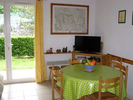 APPARTEMENT DANS RESIDENCE