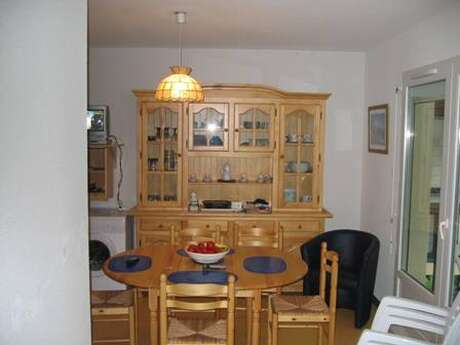 APPARTEMENT DANS RESIDENCE