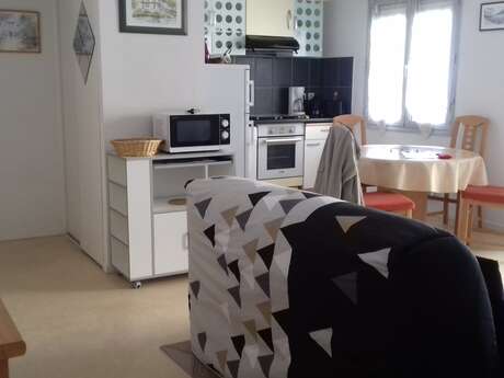 APPARTEMENT DANS RÉSIDENCE