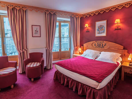 HOTEL LE BOIS JOLI