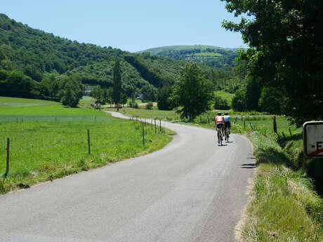 LOURDES BAGNERES VIA SAOUCEDE