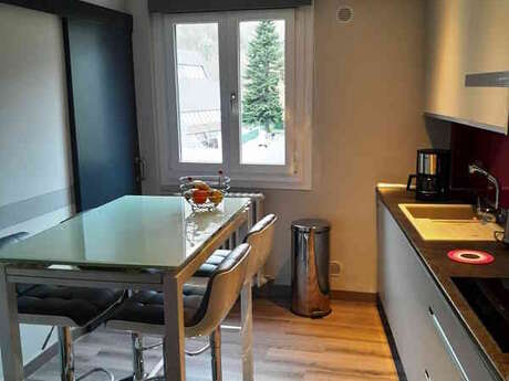 APPARTEMENT DANS RÉSIDENCE LESCOMBES