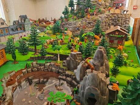 Exposition d'un village Playmobil Exposition d'un village Playmobil