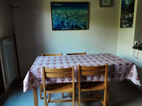 APPARTEMENT DANS RESIDENCE DU PARC