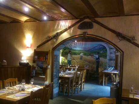 LA TABLE DE SAOUSSAS - RESTAURANT
