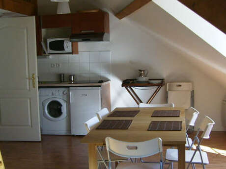 APPARTEMENT DANS RESIDENCE