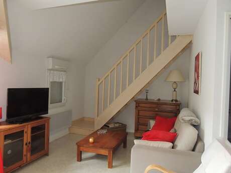 APPARTEMENT  DANS RESIDENCE OREE DES MONTS