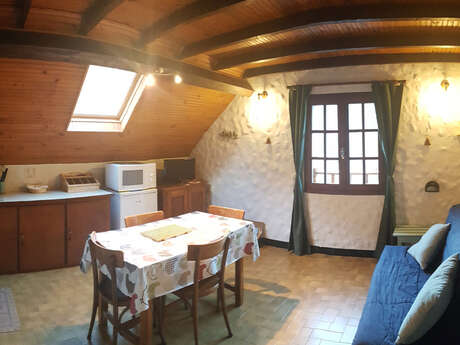 APPARTEMENT DANS MAISON SAUGUE