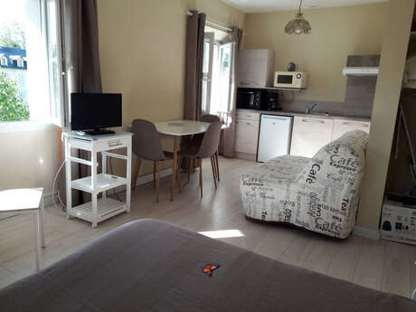STUDIO DANS RÉSIDENCE VICTORIA