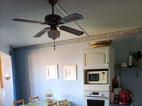 APPARTEMENT DANS RÉSIDENCE LES FLORALIES
