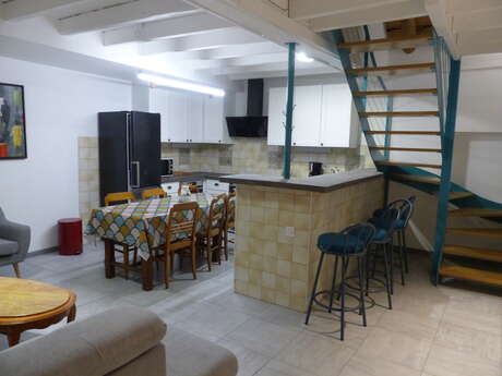 APPARTEMENT DANS MAISON SOUM DE NERE